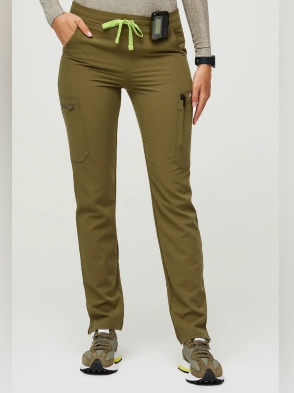 Figs Technical Collection Yola Skinny Scrub Pants Martini Olive Medium Petite MP